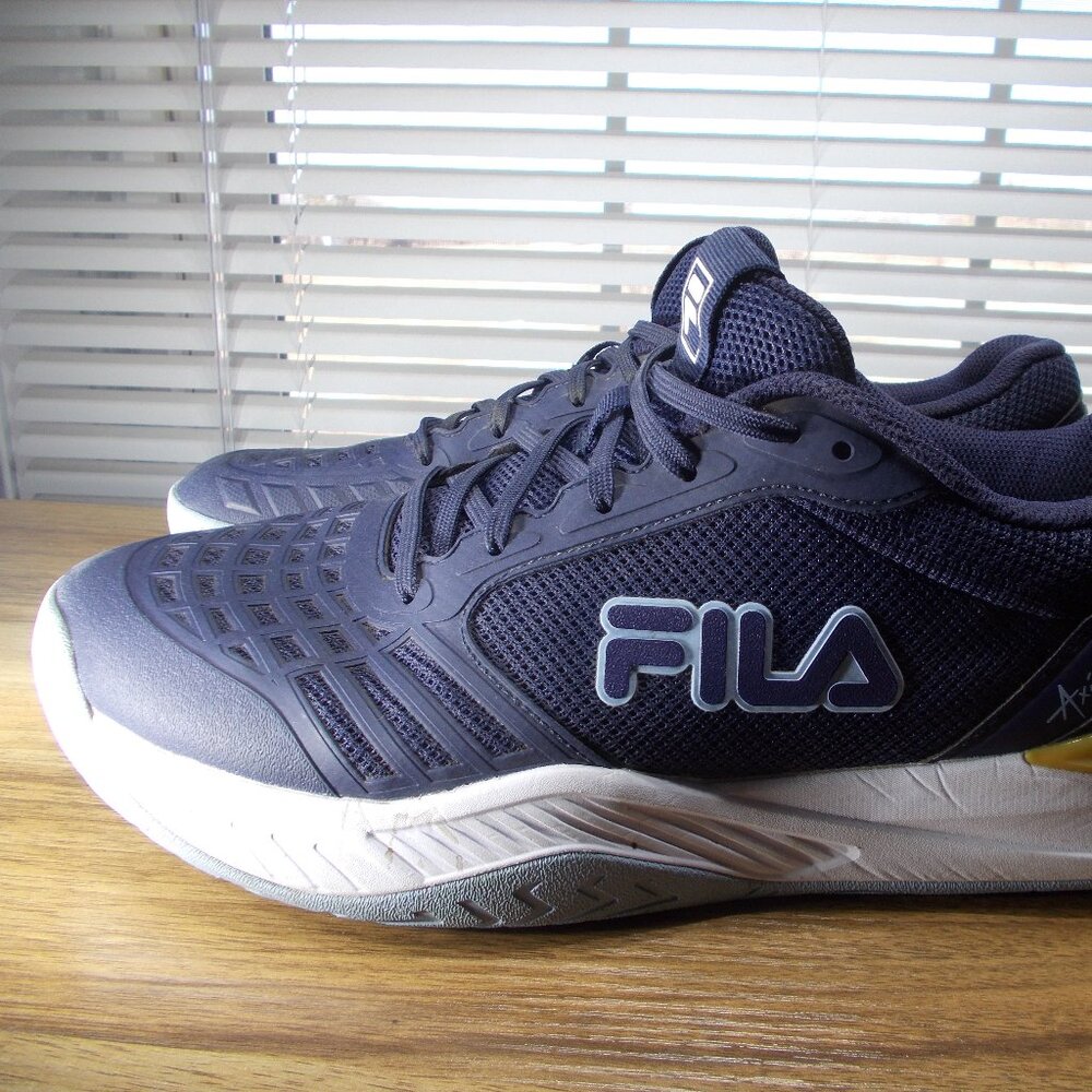 Fila Men's Axilus 3 Men's Pickle Ball Tennis Shoes Size 11.5